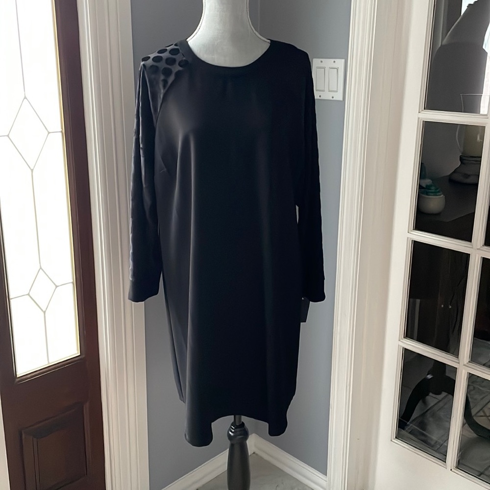 Black Raglan Sleeve Dress